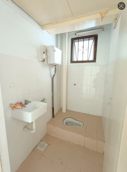 Flat for Sale at Sri Intan - Matt Kek - Bathroom - PropertyGuru.com.my