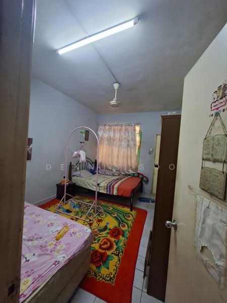 Rumah Teres 2-Tingkat untuk Dijual di Bandar Utama (Selangor) - Dennis Soo - Bedroom - PropertyGuru.com.my