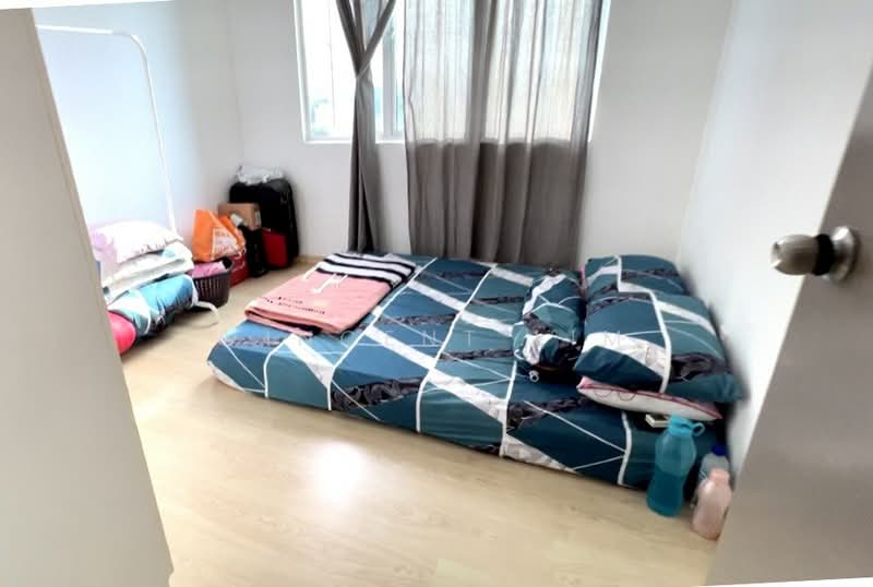 Kediaman Servis untuk Dijual di Larkin Heights - Vincent Lim - PropertyGuru.com.my