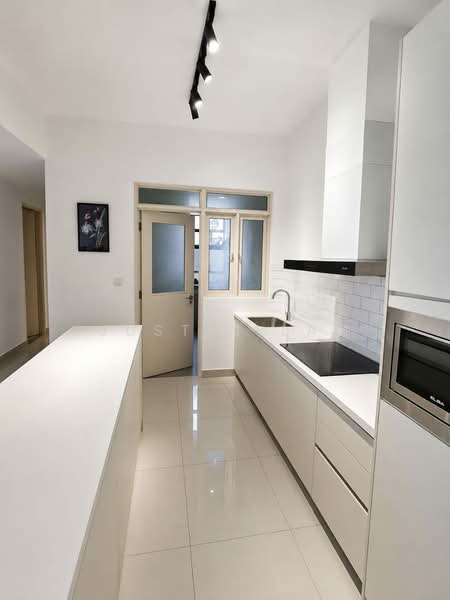 Kediaman Servis untuk Disewa di East Parc @ Manjalara - Justin Lai - Kitchen - PropertyGuru.com.my