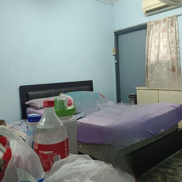 2-storey Terraced House for Sale in Taman Muda (Ampang) - Niko Swee - Bedroom - PropertyGuru.com.my