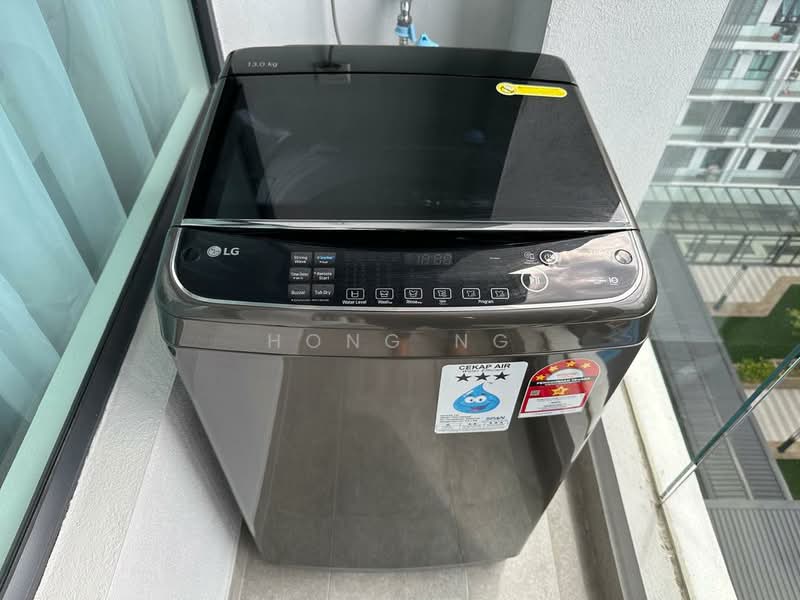 Service Residence for Rent at The Glenz @ Glenmarie - Hong Ng - Balcony - PropertyGuru.com.my