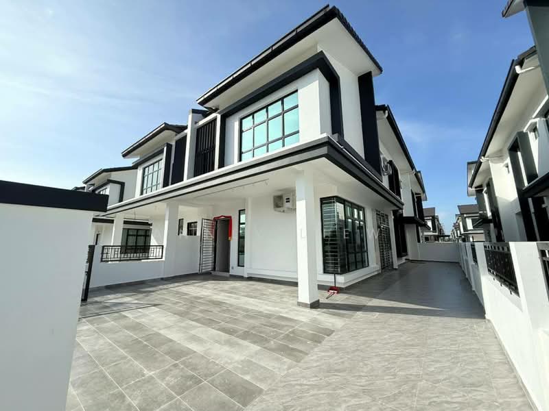 Cluster House for Rent in Skudai (Johor) - Annly Liew - Exterior - PropertyGuru.com.my