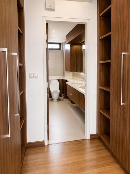 Kediaman Servis untuk Dijual di Aragreens - Albert Ho - Bathroom - PropertyGuru.com.my