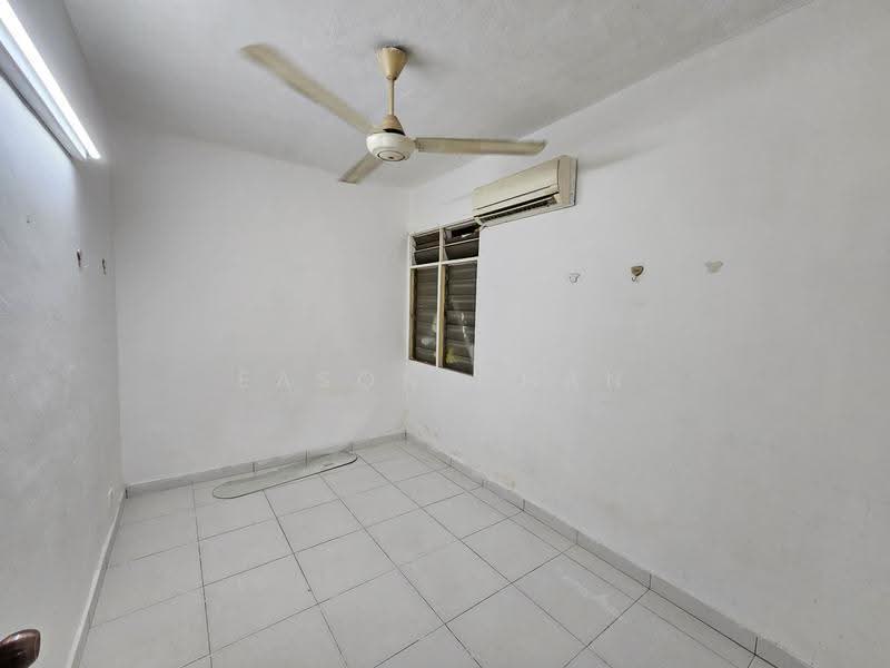 Pangsapuri untuk Dijual di Perdana Court - Eason Chan - Interior - PropertyGuru.com.my