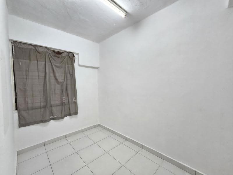 Pangsapuri untuk Dijual di Perdana Court - Eason Chan - Interior - PropertyGuru.com.my