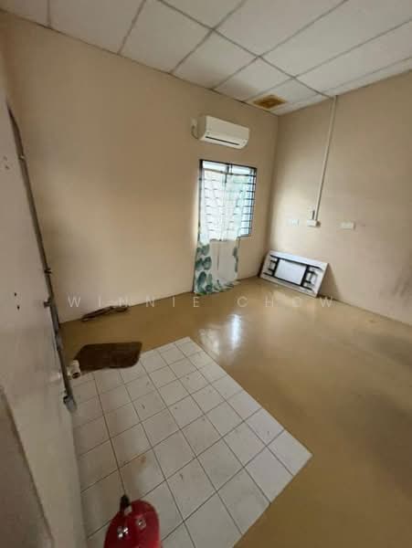Shop / Office untuk Disewa di Kota Kemuning (Shah Alam) - Winnie Chow - Interior - PropertyGuru.com.my