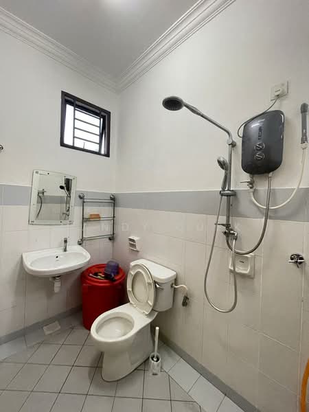 Rumah Teres 2-Tingkat untuk Disewa di Masai (Johor) - Mandy Quek - Bathroom - PropertyGuru.com.my