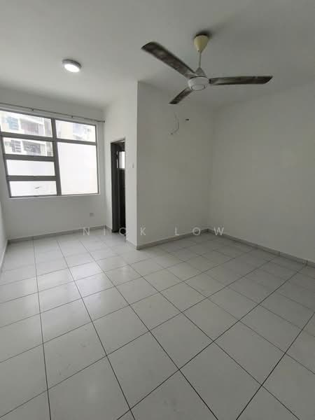 Condominium for Rent at Scott Towers @ Larkin JB - Nick Low - Interior - PropertyGuru.com.my