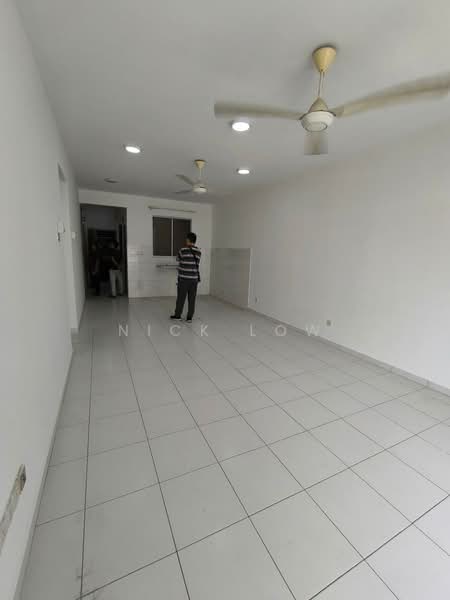 Condominium for Rent at Scott Towers @ Larkin JB - Nick Low - Interior - PropertyGuru.com.my