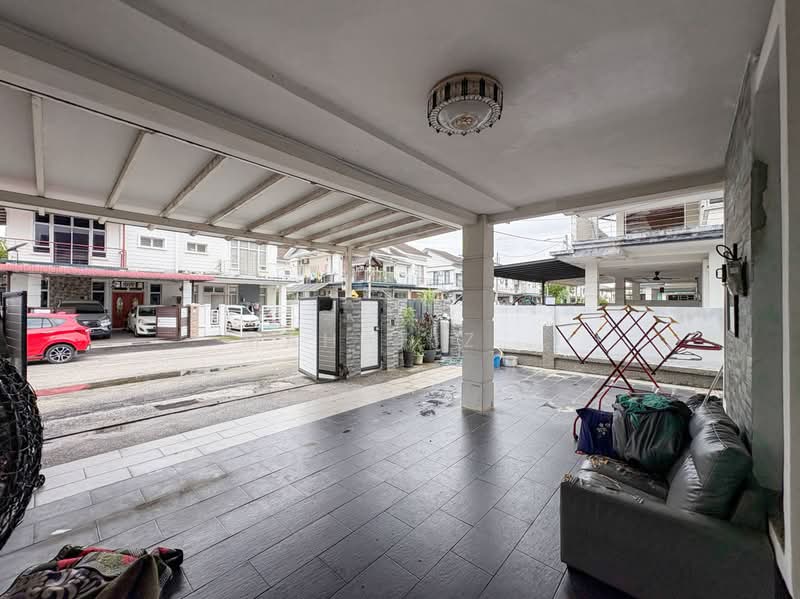Semi-Detached House for Sale in Bandar Saujana Putra (Tanjong Duabelas) - Mahafiz . - PropertyGuru.com.my