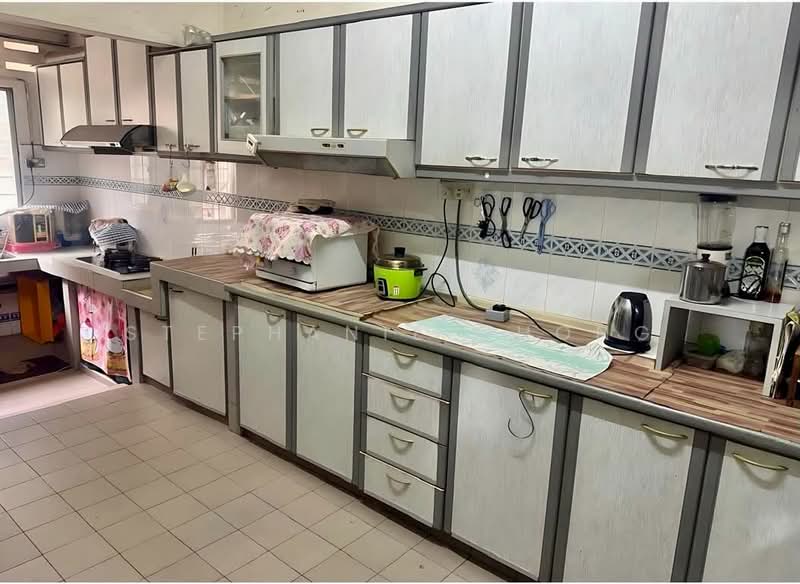 2-storey Terraced House for Sale in SS 21, Damansara Utama (Petaling Jaya) - Stephanie Chong - Kitchen - PropertyGuru.com.my