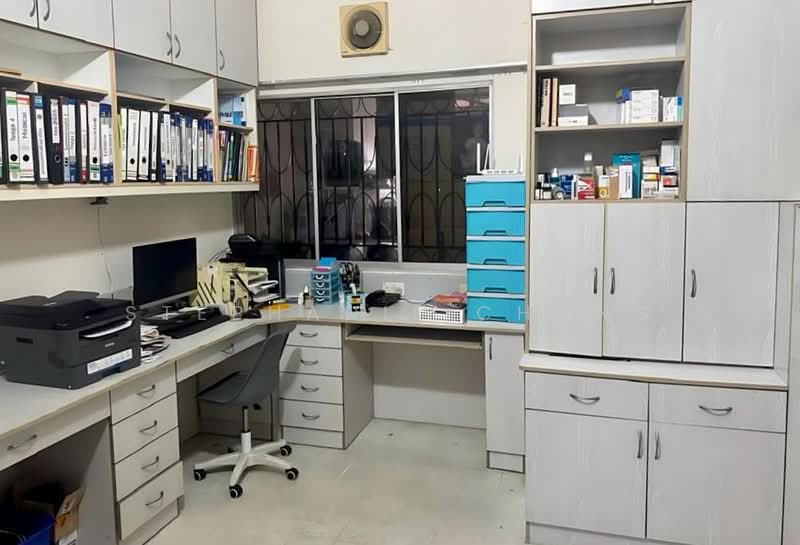 2-storey Terraced House for Sale in SS 21, Damansara Utama (Petaling Jaya) - Stephanie Chong - Study - PropertyGuru.com.my