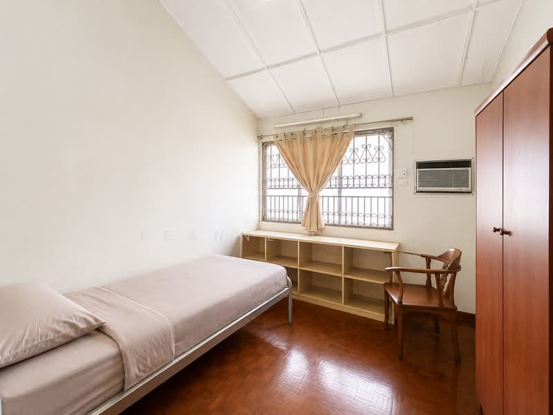 2-storey Terraced House for Sale in SS2 (Petaling Jaya) - Leanne Chia - Bedroom - PropertyGuru.com.my
