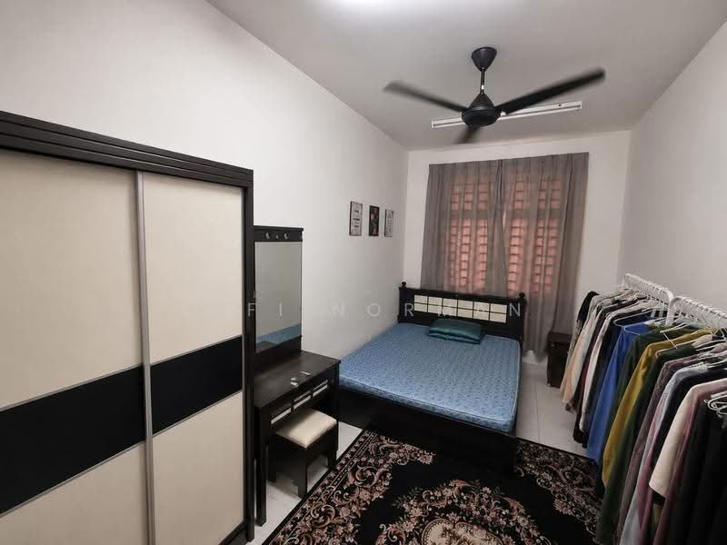 2-storey Terraced House for Sale in Skudai (Johor) - Sufi Norman - Bedroom - PropertyGuru.com.my