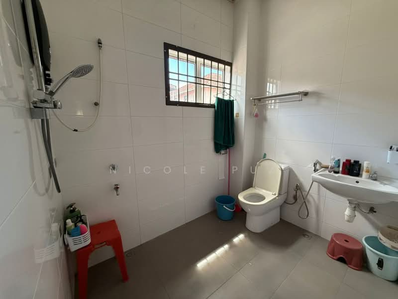 2-storey Terraced House for Sale in Taman Impian Emas (Skudai) - Nicole Pua - Bathroom - PropertyGuru.com.my