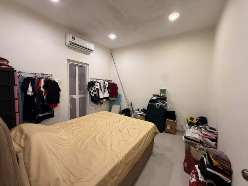 2-storey Terraced House for Sale in Taman Impian Emas (Skudai) - Nicole Pua - Bedroom - PropertyGuru.com.my