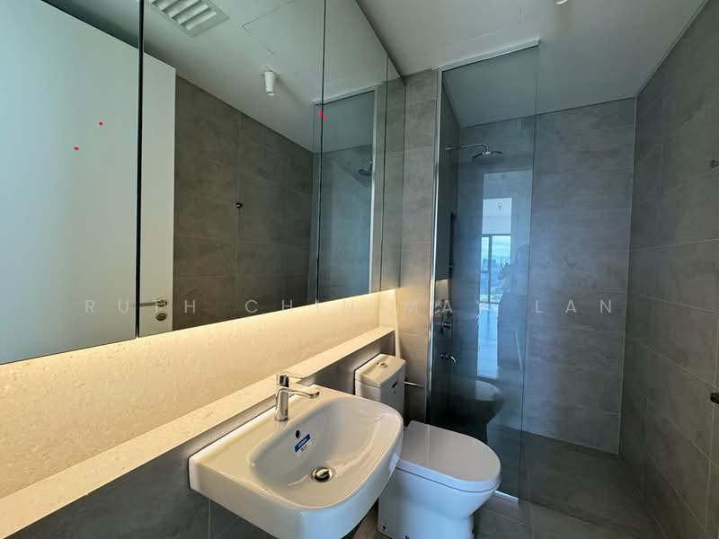 Service Residence for Sale at Jendela Residences - Ruth Chin May Lan - Bathroom - PropertyGuru.com.my