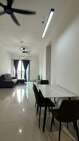 Kondominium untuk Disewa di Residensi Bintang - Holiday Choong - Living Room - PropertyGuru.com.my