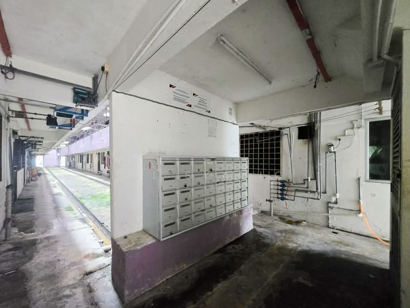 Rumah Flat untuk Dijual di Taman Cahaya Indah - Zul Syafiq - Corridor - PropertyGuru.com.my