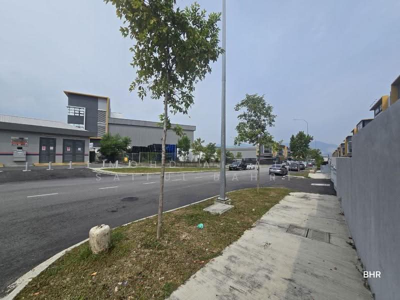 Factory for Rent in Nilai Impian (Nilai) - Mohd Aizat Saiful Bahri - Exterior - PropertyGuru.com.my