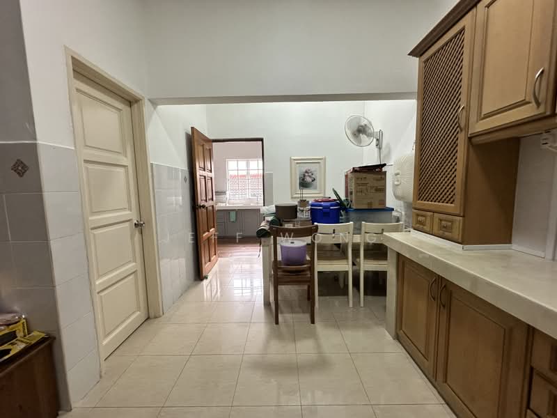 2-storey Terraced House for Sale in Tropicana Indah (Kota Damansara) - Jeff Wong - Kitchen - PropertyGuru.com.my