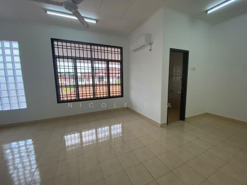 Terraced House for Sale in Taman Mutiara Rini (Skudai) - Nicole Pua - Living Room - PropertyGuru.com.my