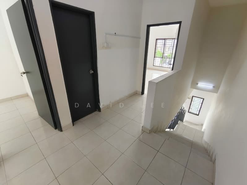 2-storey Terraced House for Sale in Taman Sari Alamanda (Serendah) - David Lee - Corridor - PropertyGuru.com.my