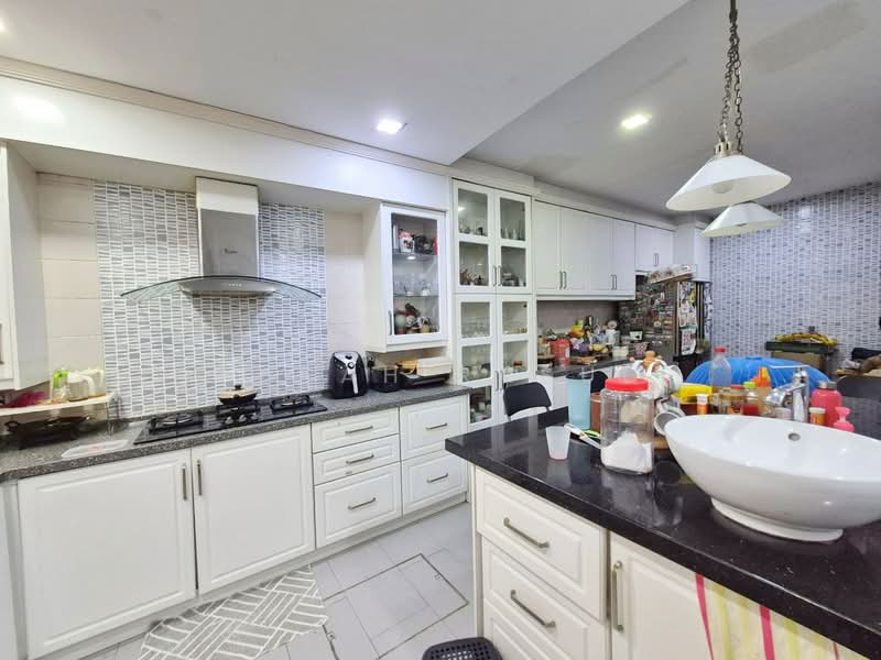 2-storey Terraced House for Sale in Kuala Lumpur (Kuala Lumpur) - Farah Rasul - Kitchen - PropertyGuru.com.my