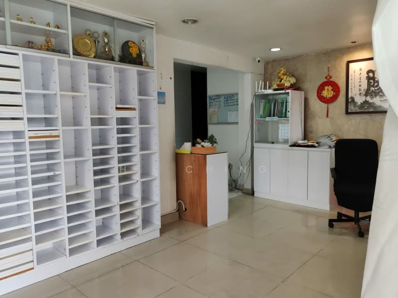 2-storey Terraced House for Sale in TAMAN PUCHONG UTAMA (Puchong) - H.K Ching - Interior - PropertyGuru.com.my