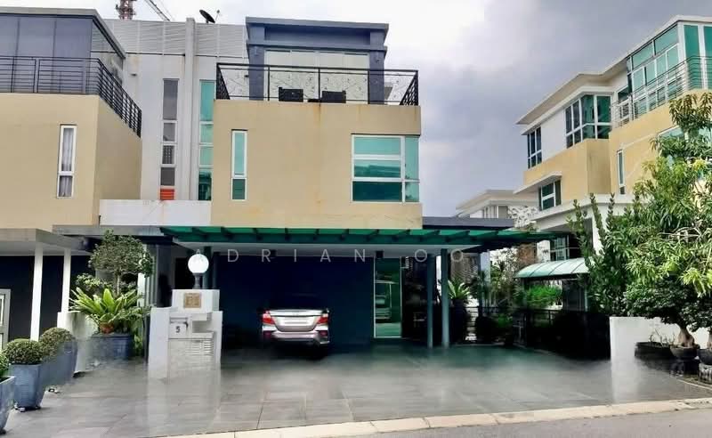 Rumah Berkembar untuk Dijual di Saujana Puchong (Puchong) - Adrian Oon - Exterior - PropertyGuru.com.my