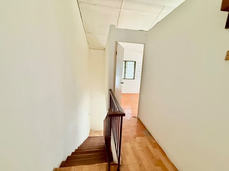 Rumah Teres 2-Tingkat untuk Dijual di Seremban Jaya (Negeri Sembilan) - Sharul Ansari - Second Floor - PropertyGuru.com.my