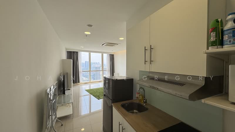 Soho untuk Disewa di Petaling Jaya (Selangor) - Johann Paul Gregory - Living Room - PropertyGuru.com.my