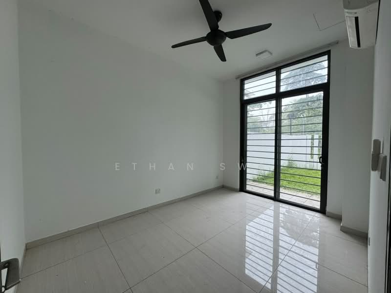 Semi-Detached House for Sale in Bukit Rahman Putra (Sungai Buloh) - Ethan Swe - Interior - PropertyGuru.com.my
