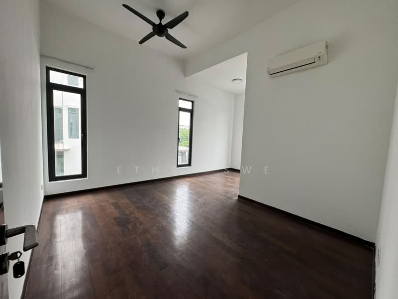 Semi-Detached House for Sale in Bukit Rahman Putra (Sungai Buloh) - Ethan Swe - Interior - PropertyGuru.com.my