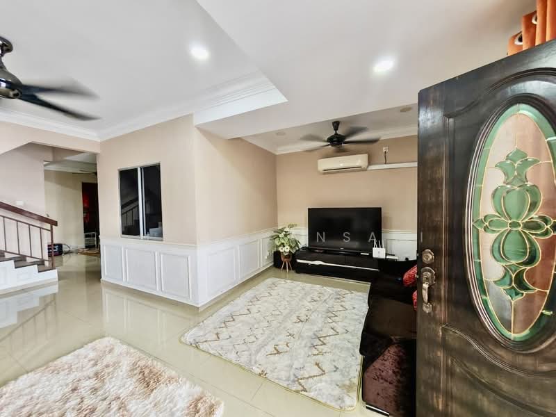 Rumah Teres 2-Tingkat untuk Dijual di Taman Desa Melor (Senawang) - Sharul Ansari - Living Room - PropertyGuru.com.my