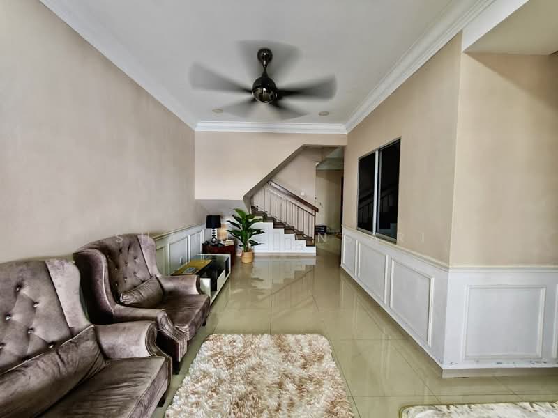 Rumah Teres 2-Tingkat untuk Dijual di Taman Desa Melor (Senawang) - Sharul Ansari - Living Room - PropertyGuru.com.my