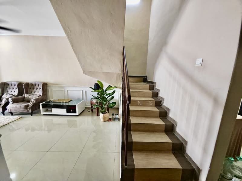 Rumah Teres 2-Tingkat untuk Dijual di Taman Desa Melor (Senawang) - Sharul Ansari - Living Room - PropertyGuru.com.my