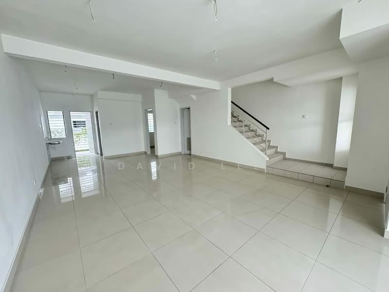 2-storey Terraced House for Sale in Taman Kundang Jaya (Rawang) - David Lee - Living Room - PropertyGuru.com.my