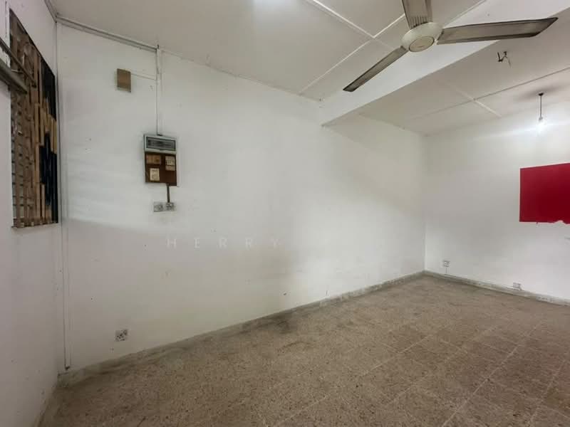 1-storey Terraced House for Sale in Bandar Baru Permas Jaya (Permas Jaya) - Herry Goh - Interior - PropertyGuru.com.my