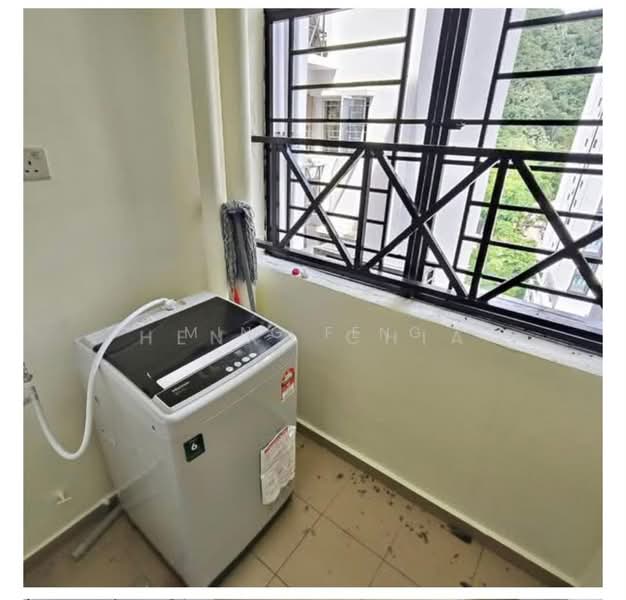 Kondominium untuk Disewa di Puncak Banyan - Ming Feng - Balcony - PropertyGuru.com.my