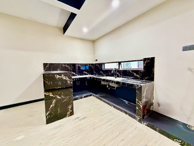 Rumah Teres 1-Tingkat untuk Dijual di Senawang (Ampangan) - Sharul Ansari - Kitchen - PropertyGuru.com.my