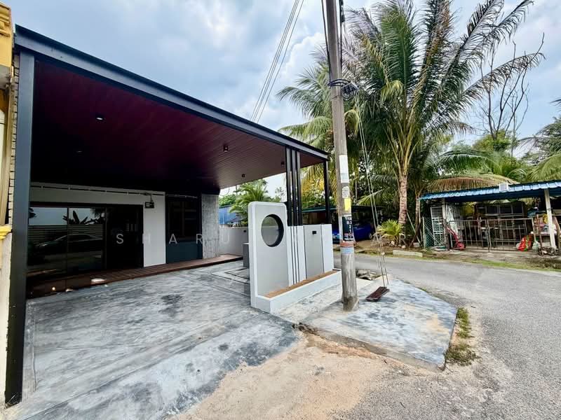 Rumah Teres 1-Tingkat untuk Dijual di Senawang (Ampangan) - Sharul Ansari - Exterior - PropertyGuru.com.my