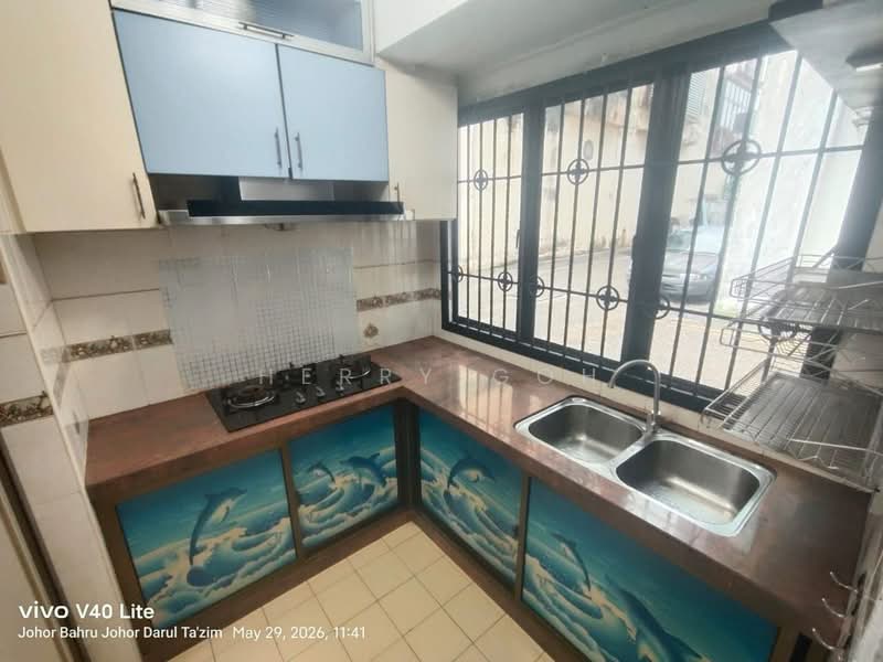 Rumah Teres 2-Tingkat untuk Dijual di Taman Perling (Perling) - Herry Goh - Kitchen - PropertyGuru.com.my