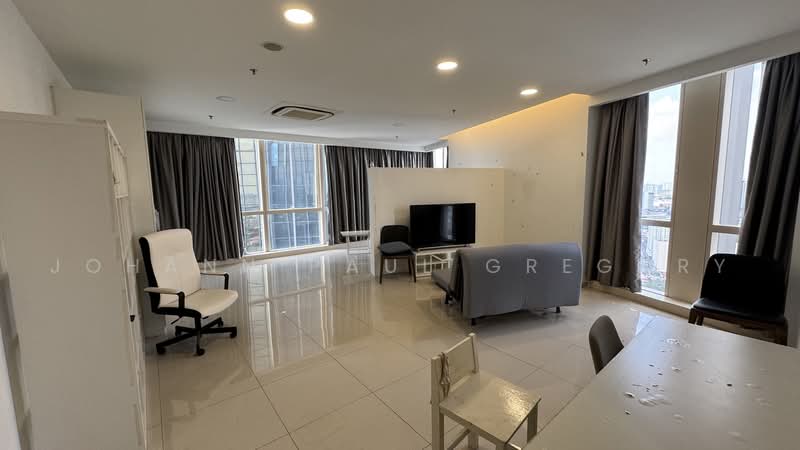 Soho untuk Disewa di Petaling Jaya (Selangor) - Johann Paul Gregory - Living Room - PropertyGuru.com.my