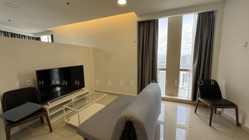 Soho untuk Disewa di Petaling Jaya (Selangor) - Johann Paul Gregory - Living Room - PropertyGuru.com.my