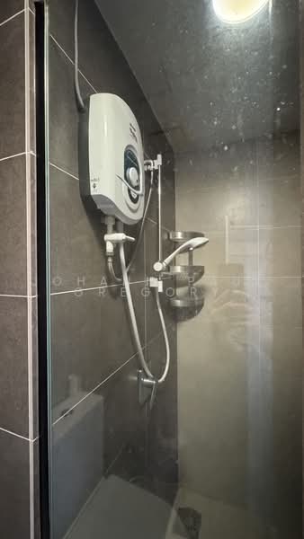 Soho untuk Disewa di Petaling Jaya (Selangor) - Johann Paul Gregory - Bathroom - PropertyGuru.com.my