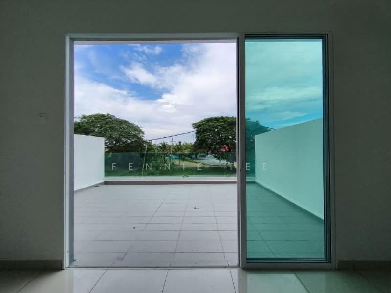 Rumah Teres untuk Dijual di Sabak Bernam (Selangor) - Fennie Tee - PropertyGuru.com.my