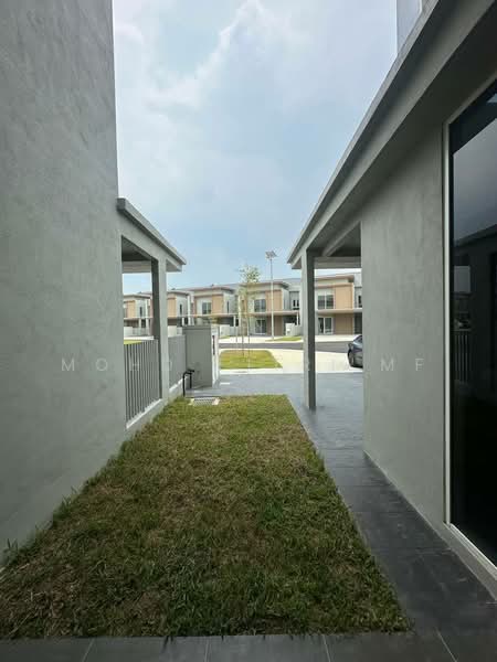 2-storey Terraced House for Sale in Bandar Gamuda Cove (Dengkil) - Mohd Fitri MF - Exterior - PropertyGuru.com.my