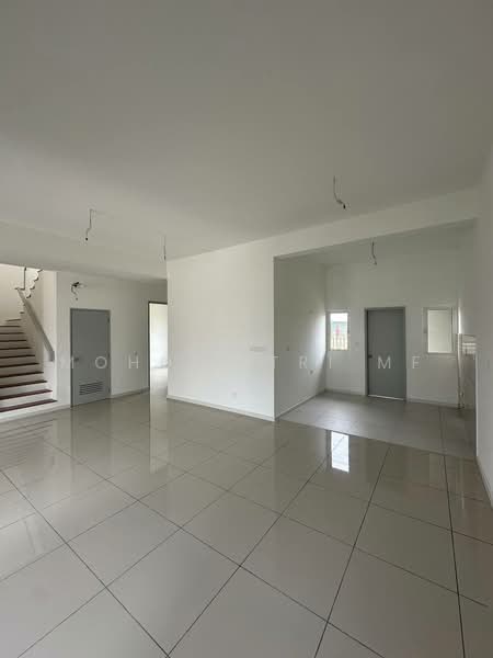 2-storey Terraced House for Sale in Bandar Gamuda Cove (Dengkil) - Mohd Fitri MF - Living Room - PropertyGuru.com.my